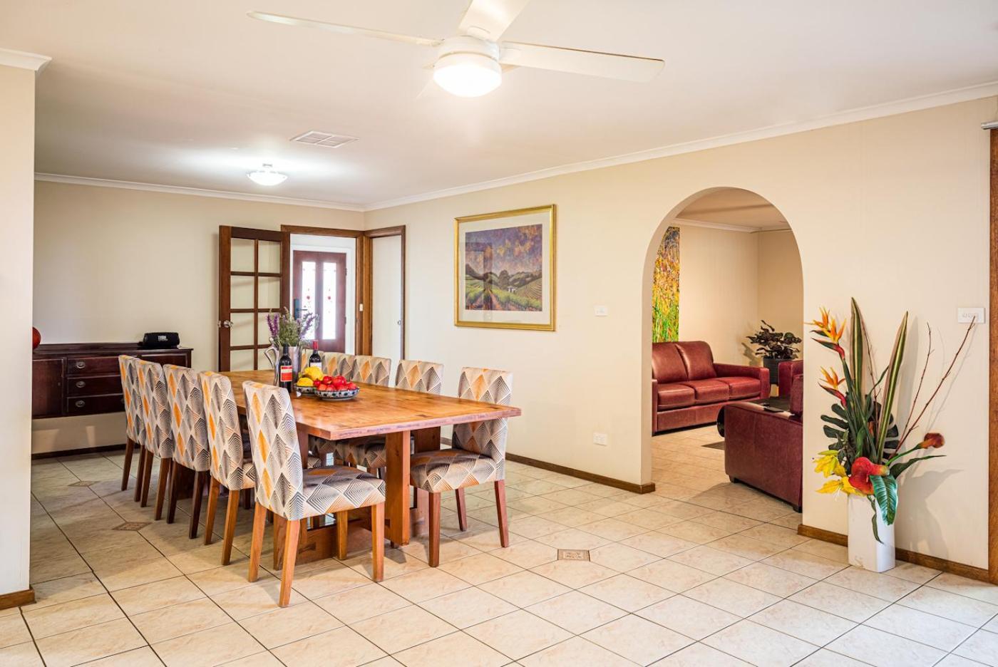 Watervale Hotel Guesthouse Экстерьер фото